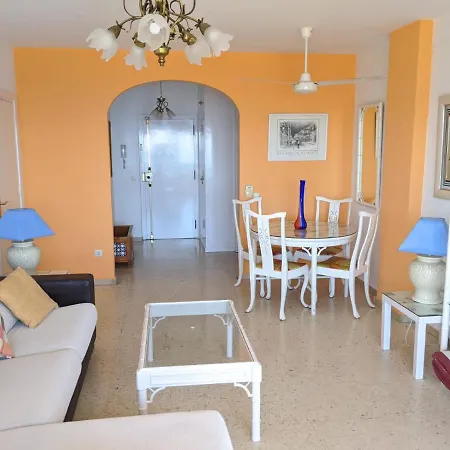 Primera Linea De Playa, 2-4 Personas * Estepona