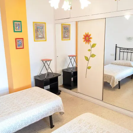 Apartment Primera Linea De Playa, 2-4 Personas